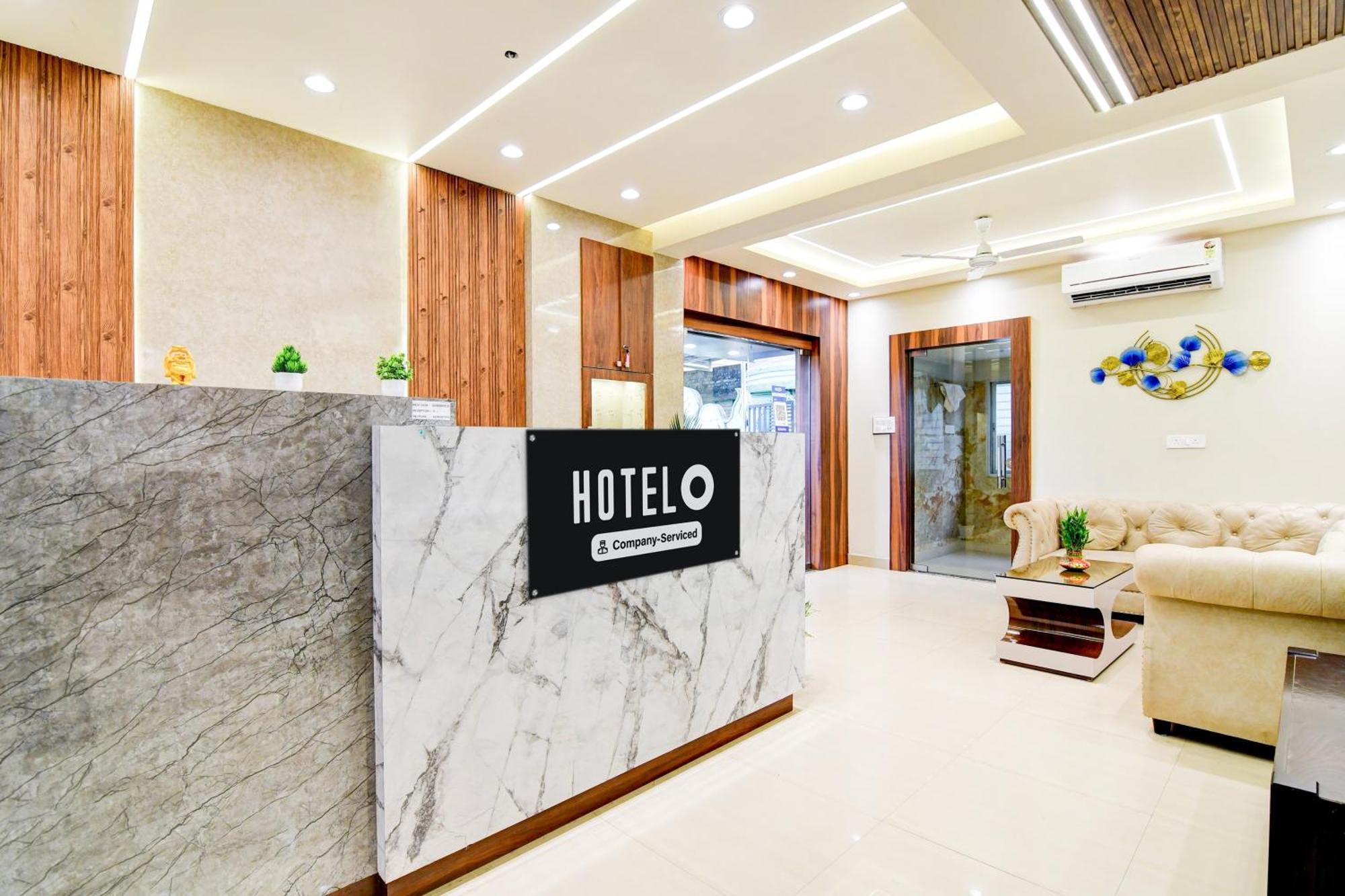 Super Townhouse Kaikhali Near Airport Kolkata Exterior photo